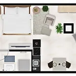 The Hidden Studio; Comfy & Close To The Lake